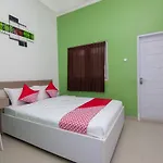OYO 2808 D\'residence Syariah