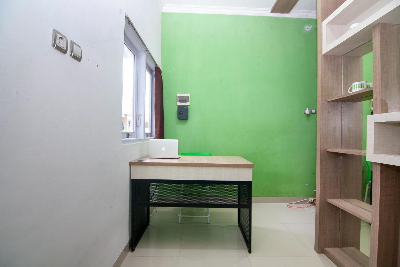 Oyo 2808 D'residence Syariah Hotel