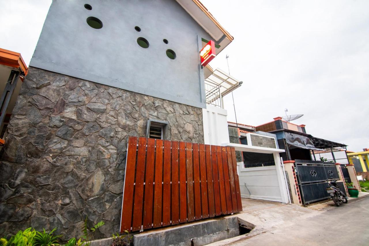 Oyo 2808 D'residence Syariah